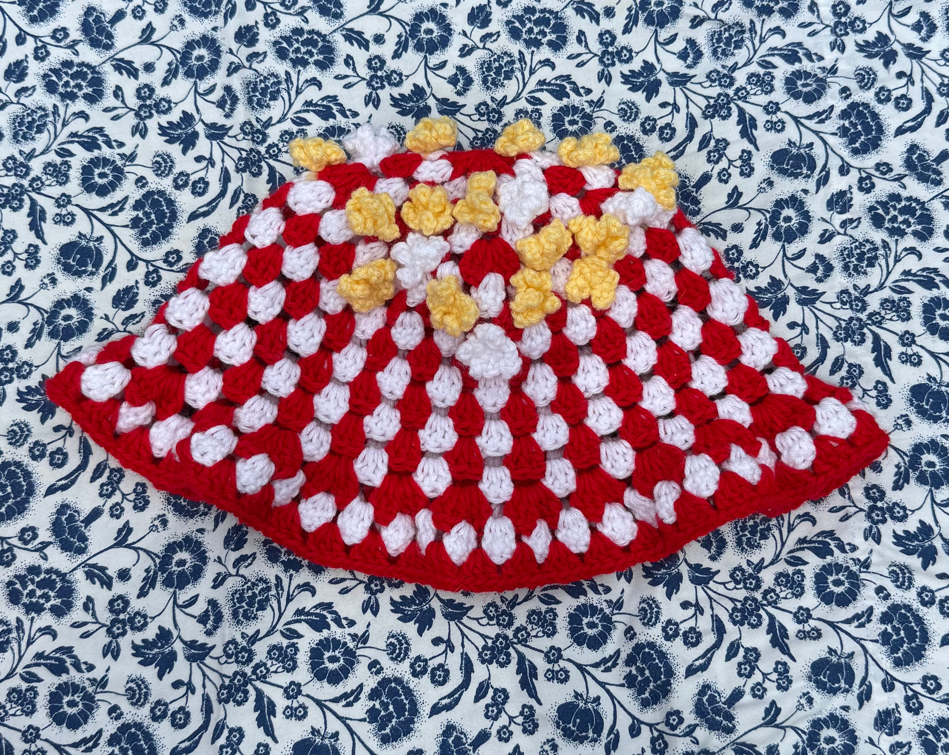flowy popcorn bucket hat